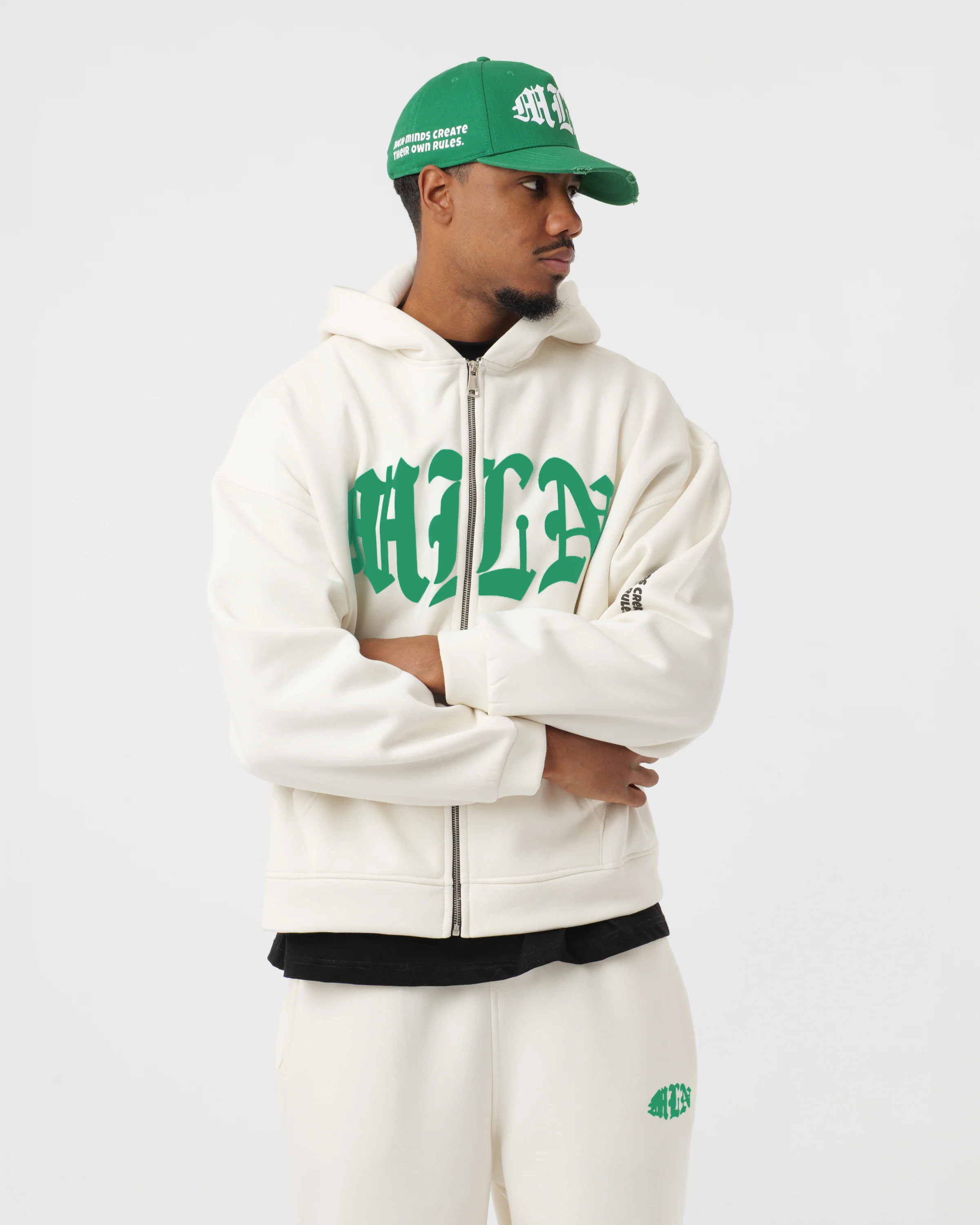 Tracksuit MLN Cream - Image 3