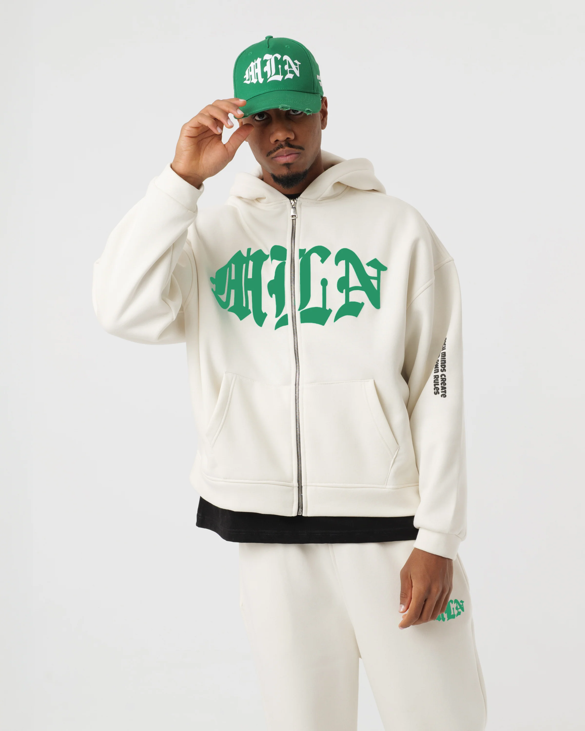 Tracksuit MLN Cream - Image 4